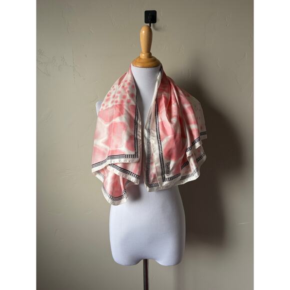 Carlisle 100% Silk Square Scarf 34x34 Pink Abstract Print Designer Accessory - Picture 11 of 13
